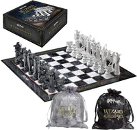 Harry Potter: Wizard's Chess Set